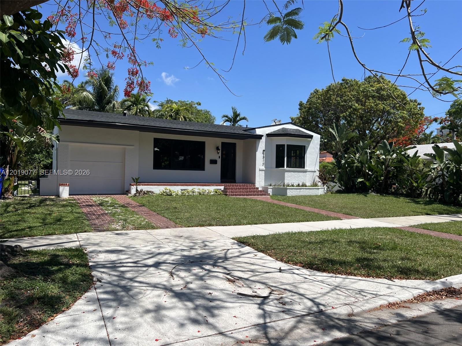 2910 SW 2nd Ave