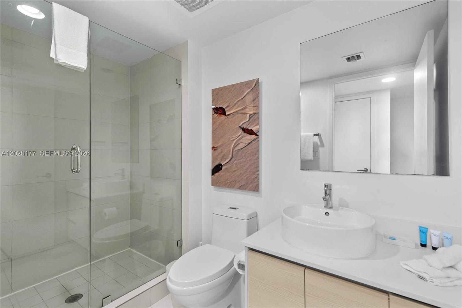 2602 E Hallandale Bch Blvd #R2604 Hallandale Beach, FL 33009