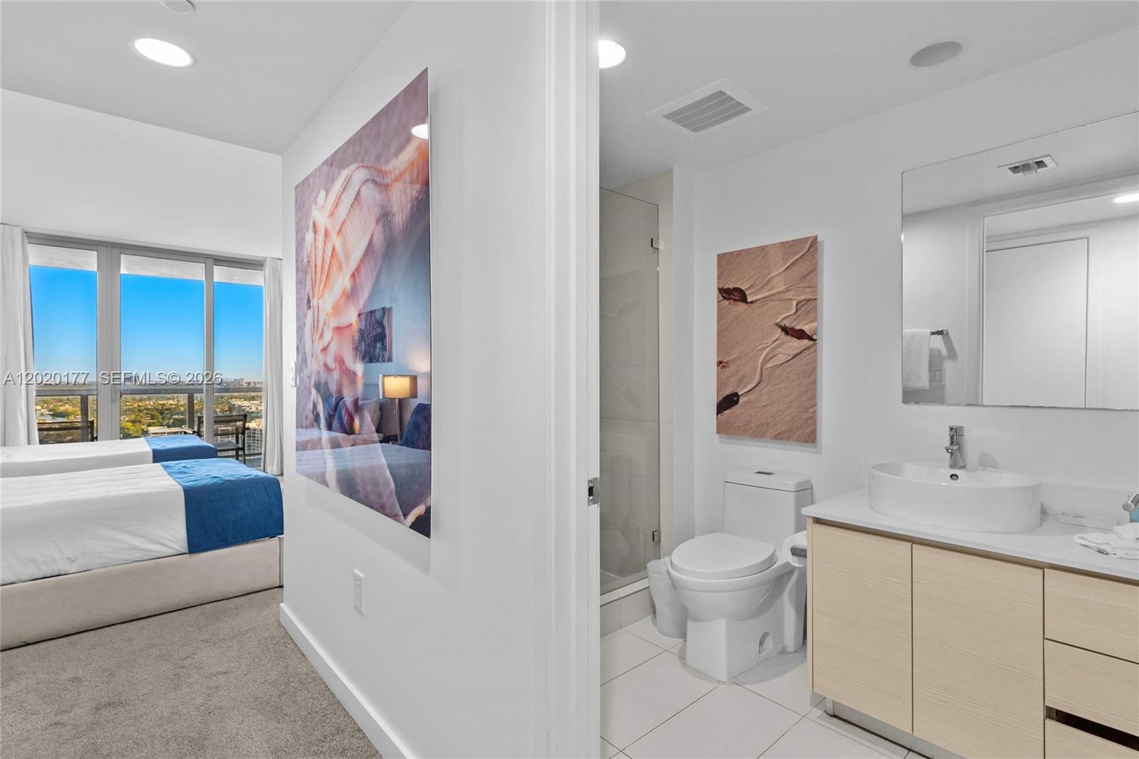 2602 E Hallandale Bch Blvd #R2604 Hallandale Beach, FL 33009