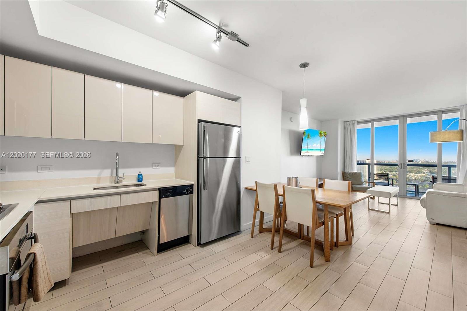 2602 E Hallandale Bch Blvd #R2604 Hallandale Beach, FL 33009
