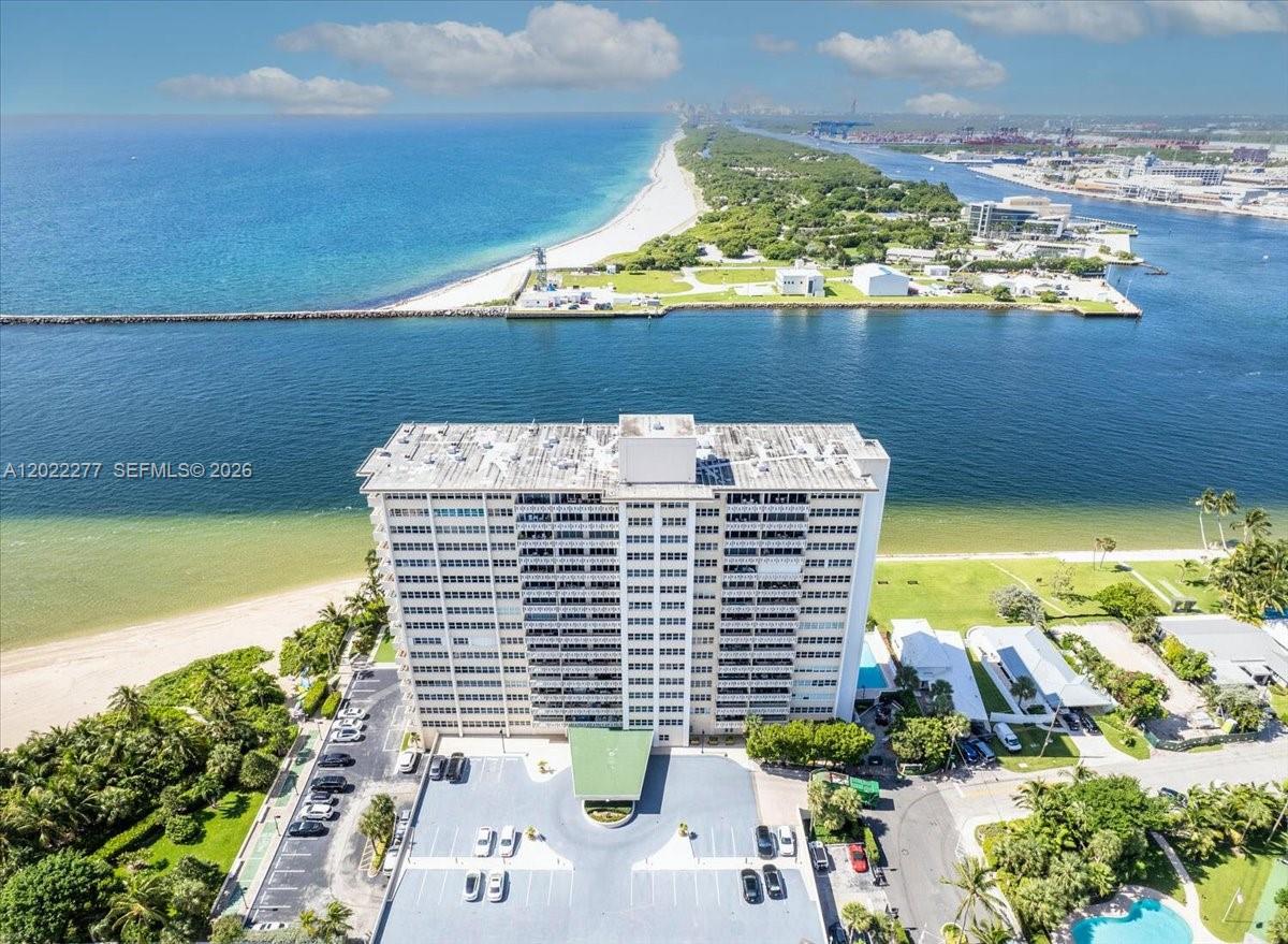 2100 S Ocean Dr #10E