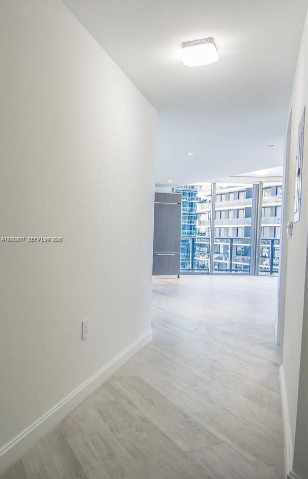 45 SW 9th St #3501 Miami, FL 33130