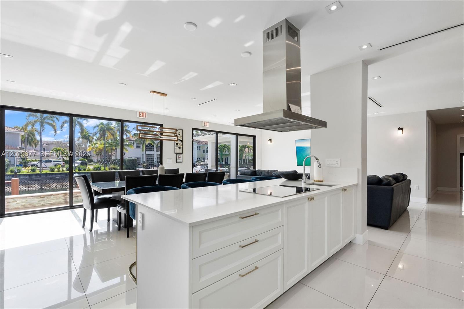 850 Washington St Hollywood, FL 33019