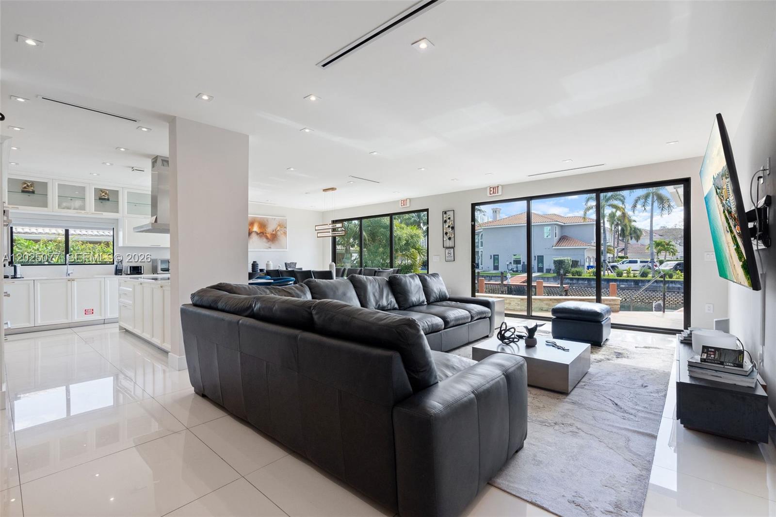 850 Washington St Hollywood, FL 33019