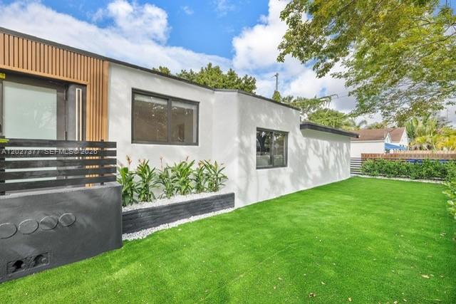 501 NW 46th St