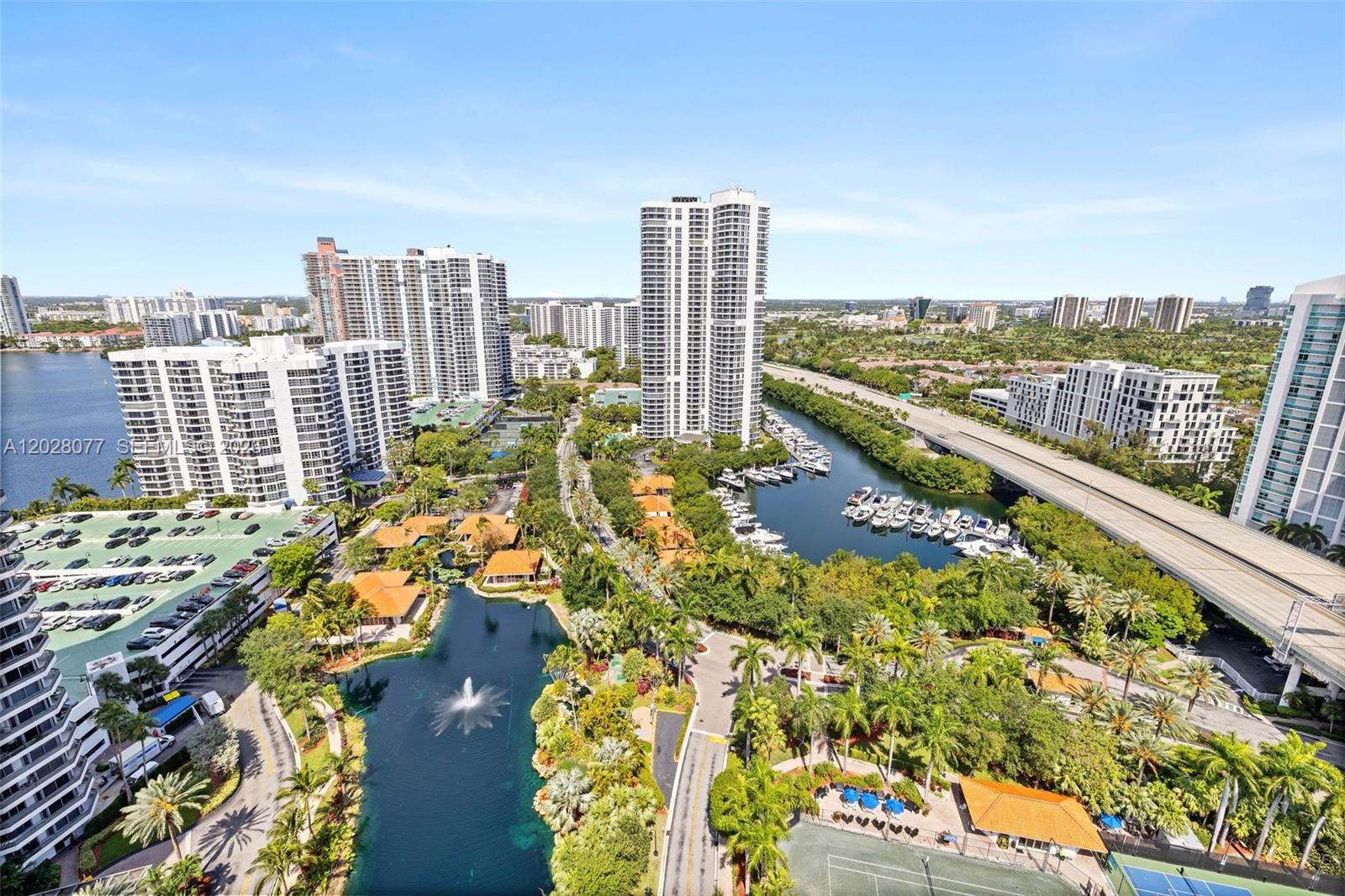 19195 NE 36th Ct #2705 Aventura, FL 33180