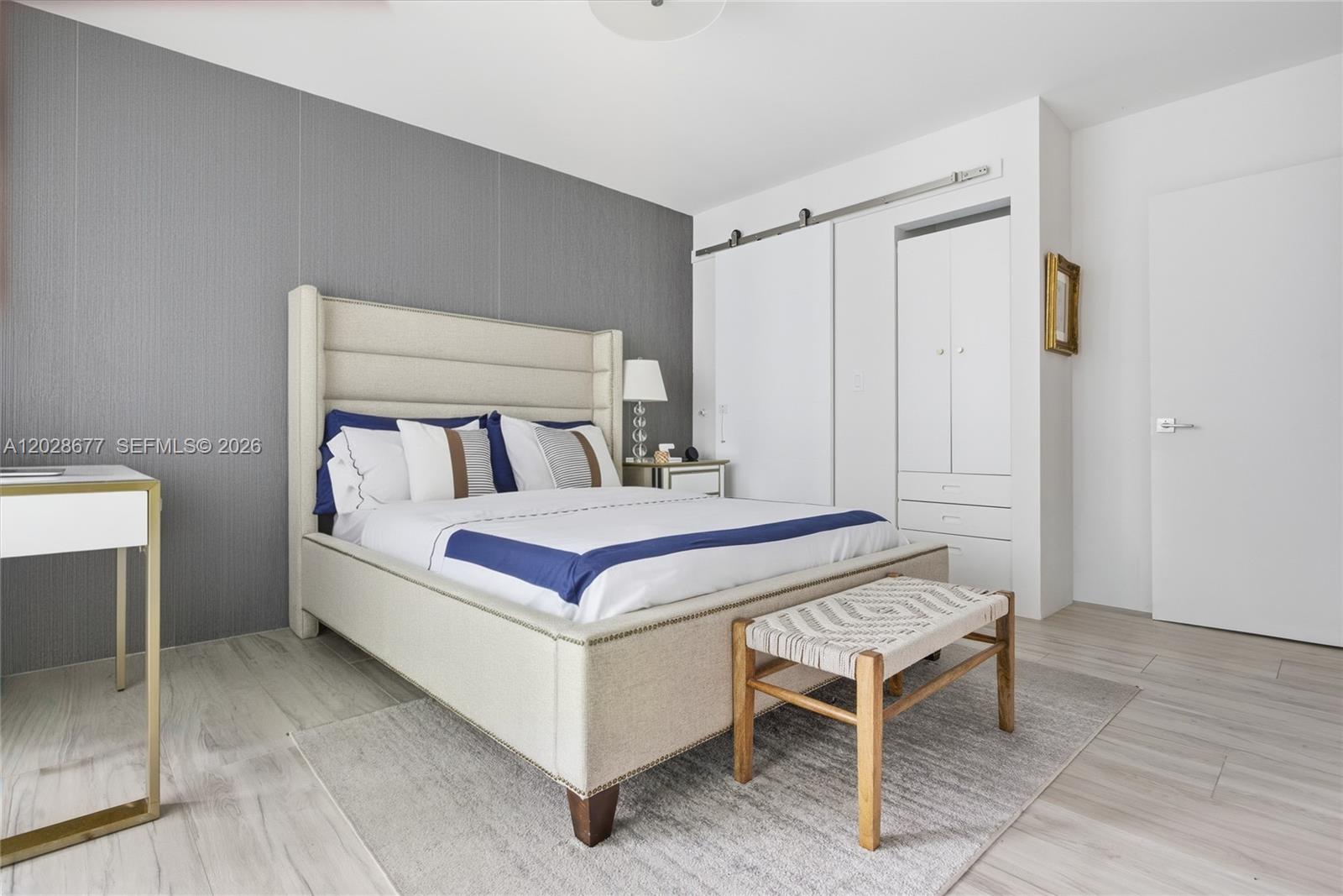31 SE 5th St #2410 Miami, FL 33131