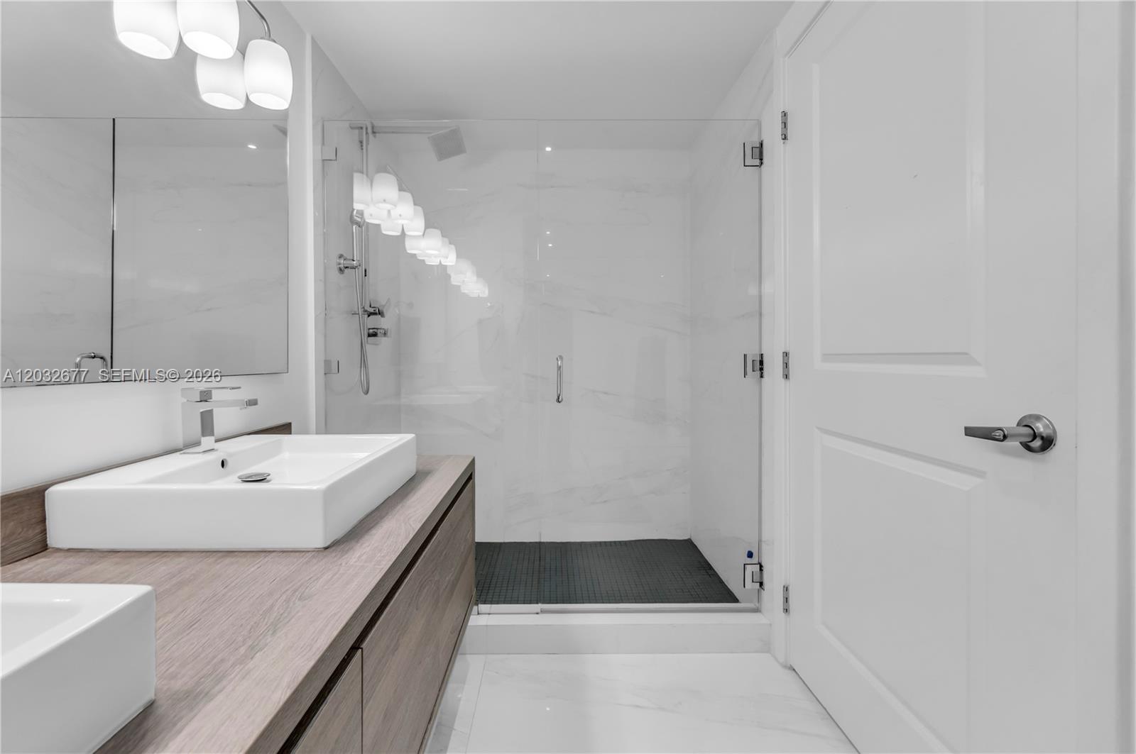 400 Sunny Isles Blvd #1917 Sunny Isles Beach, FL 33160