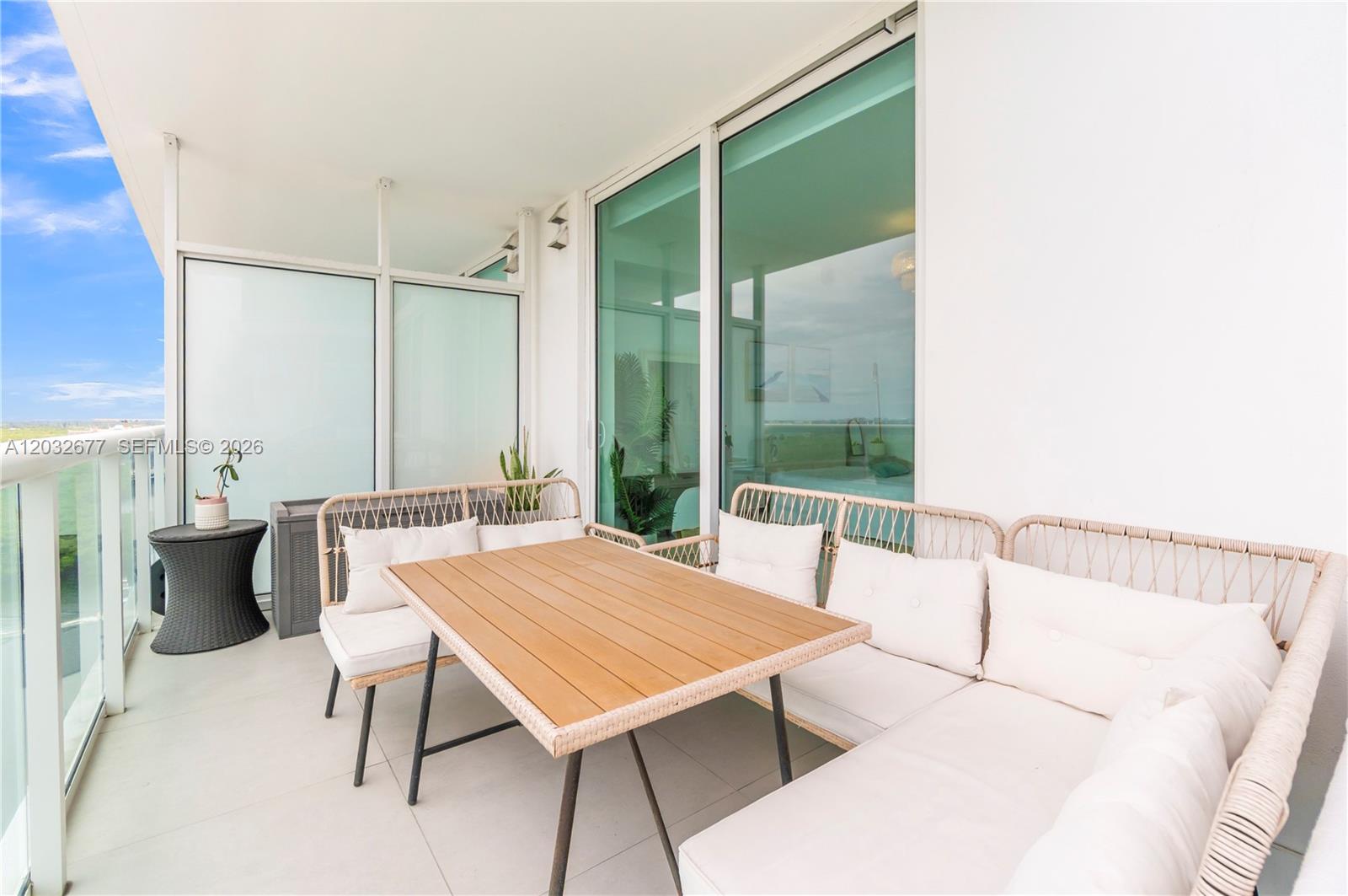 400 Sunny Isles Blvd #1917 Sunny Isles Beach, FL 33160