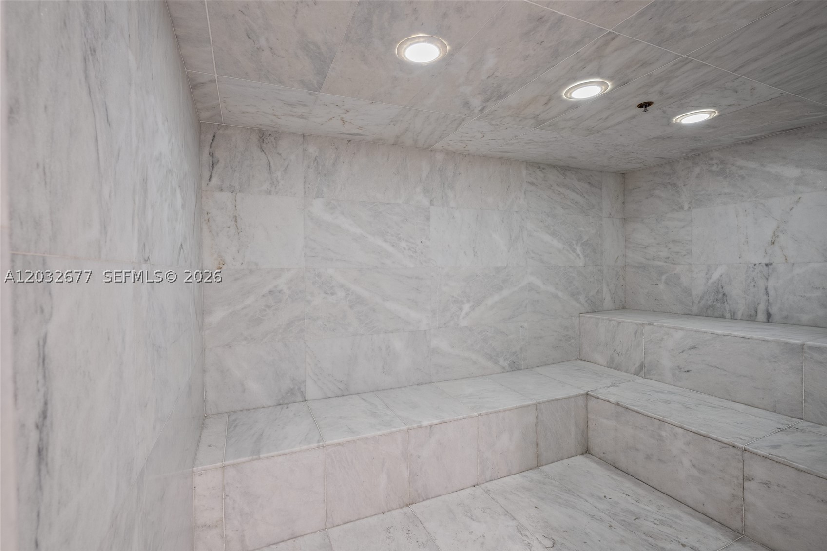 image 400 Sunny Isles38