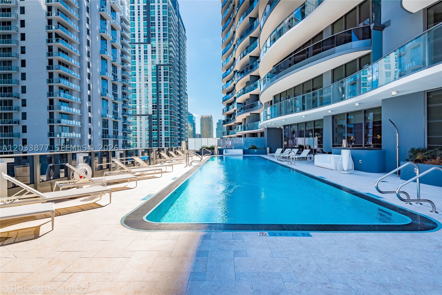 image Brickell Flatiron16
