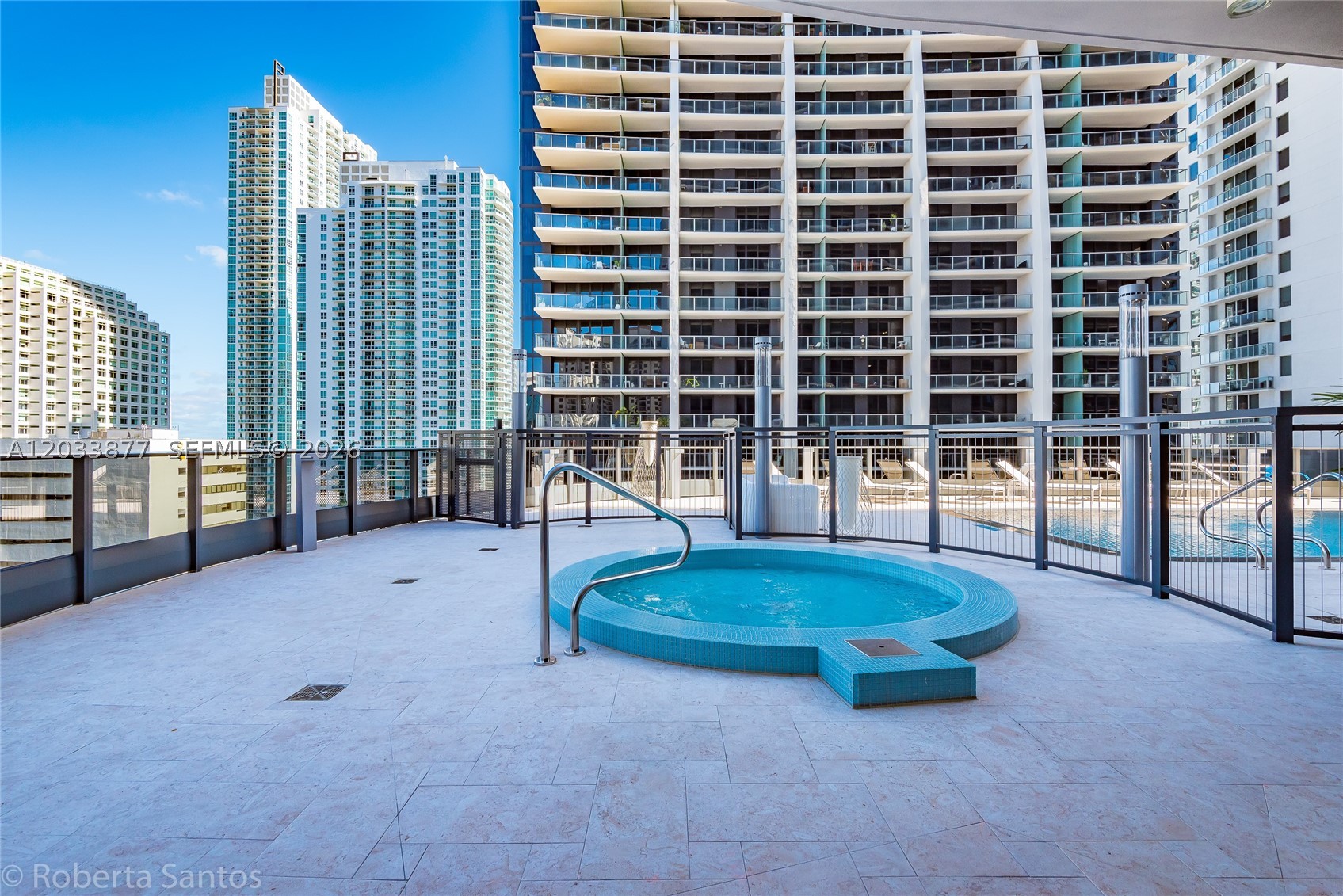 image Brickell Flatiron18