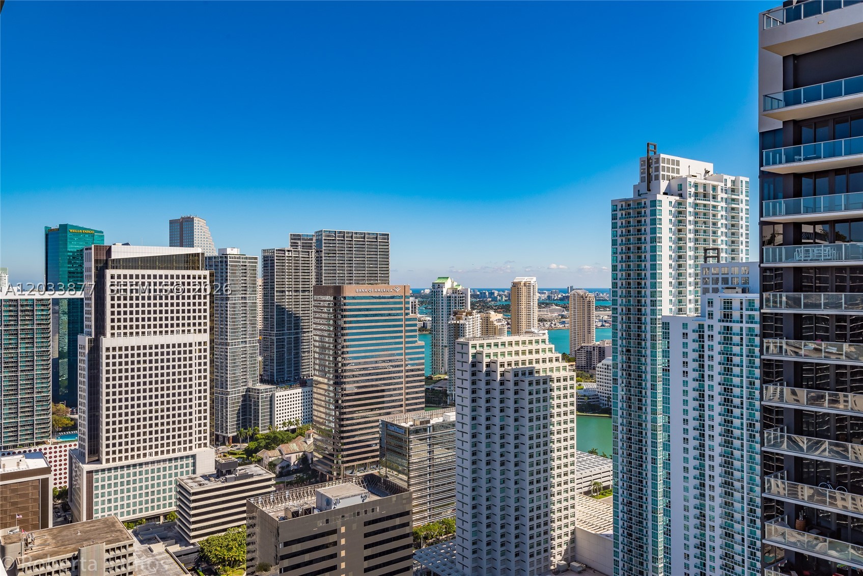 image Brickell Flatiron25