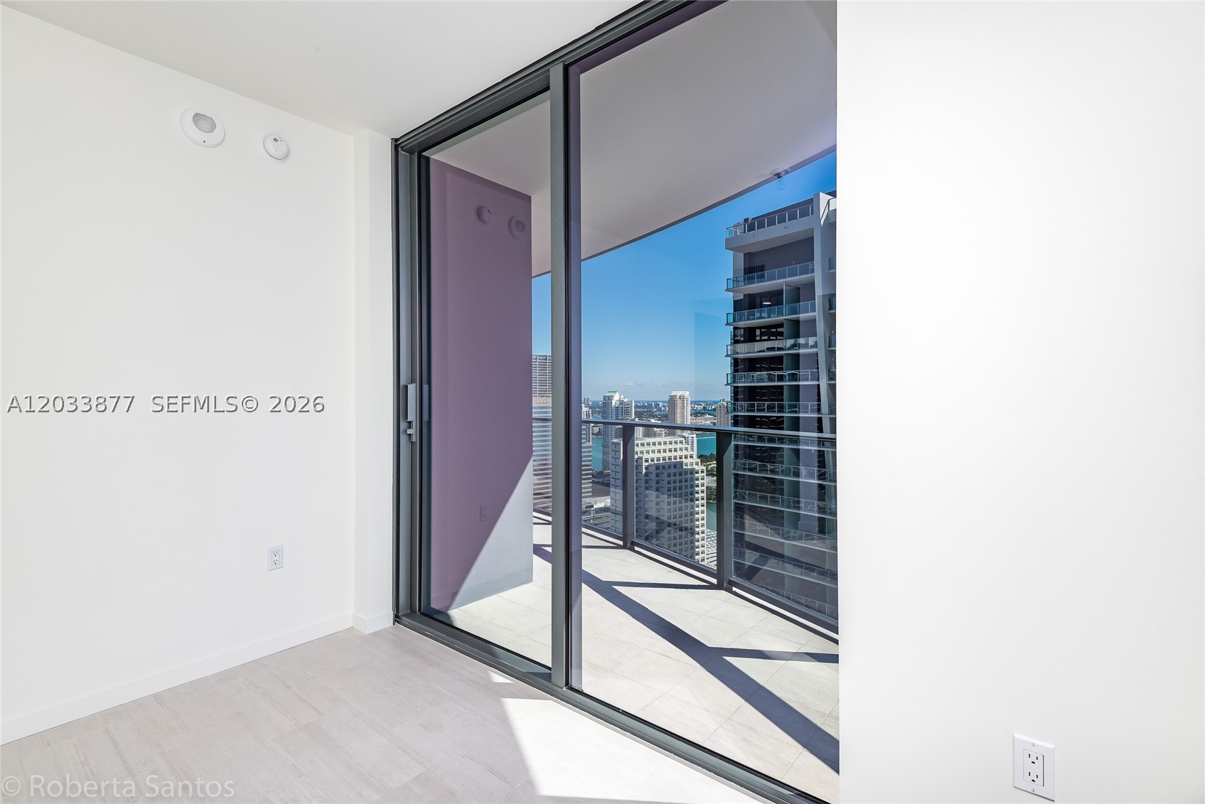 image Brickell Flatiron34