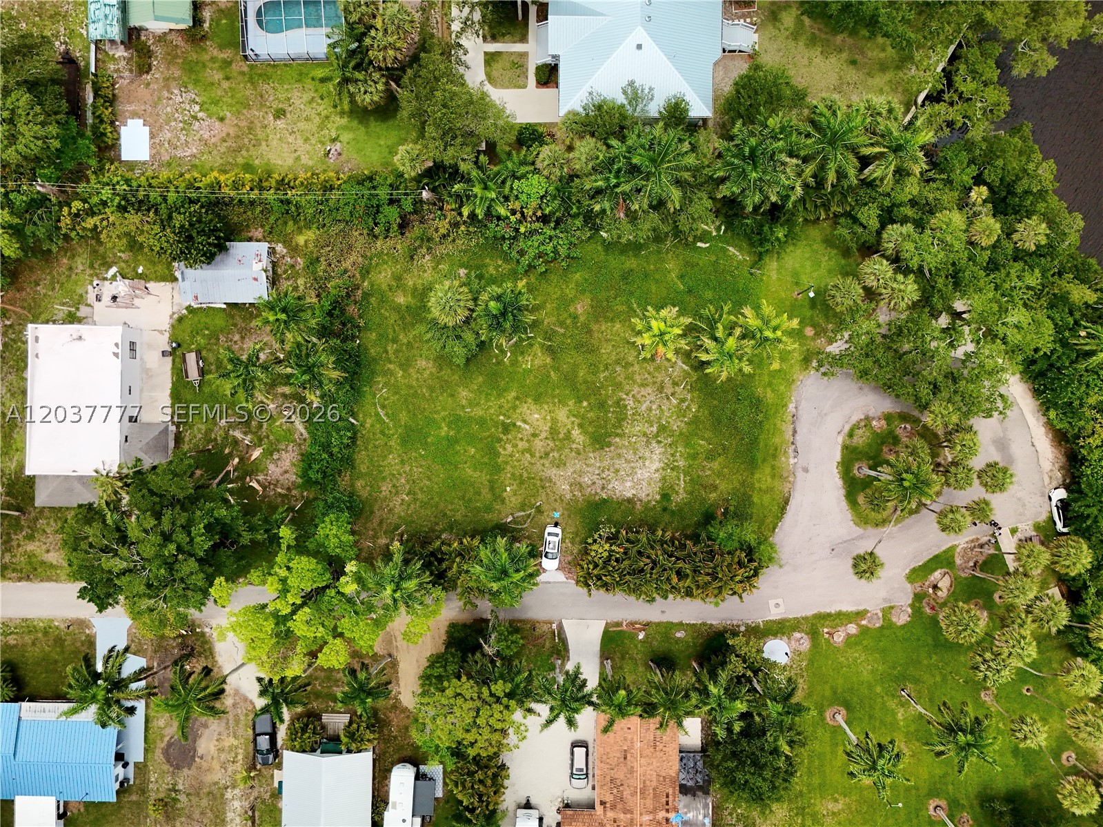 304 Royal Palm Park Rd Fort Myers, FL 33905