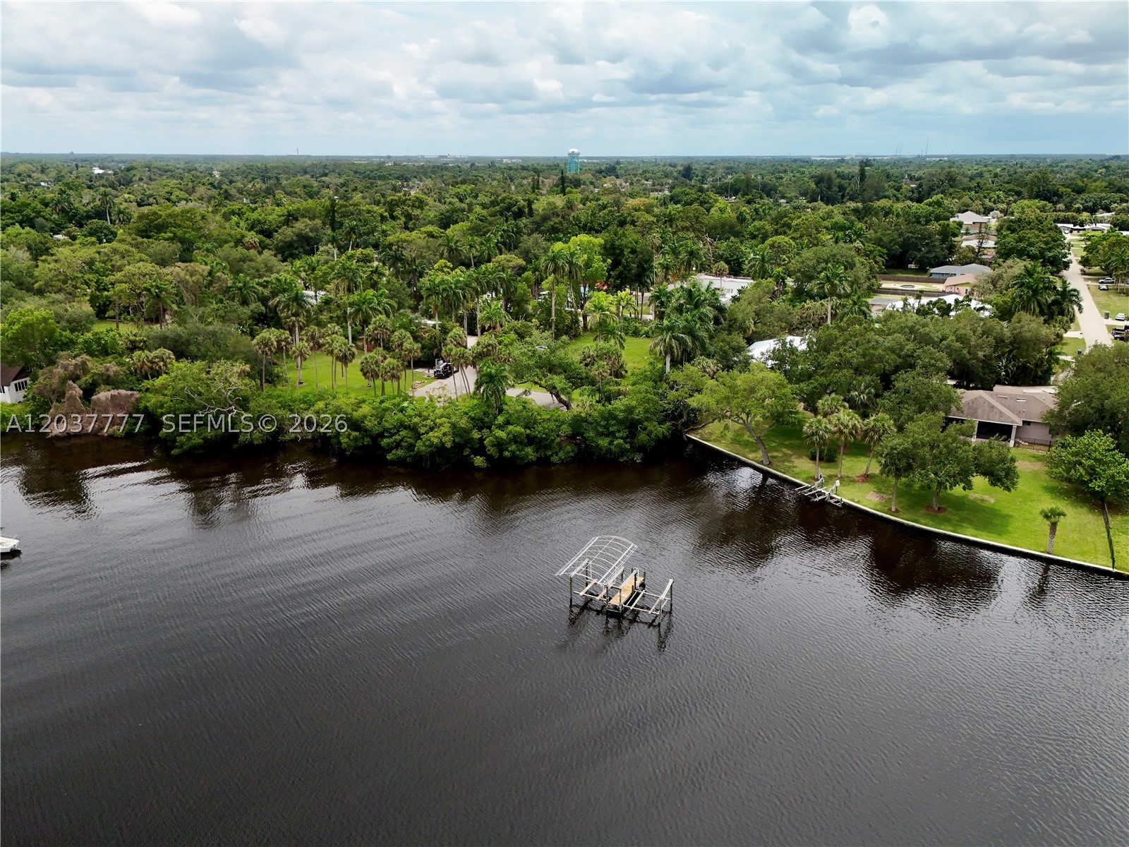 304 Royal Palm Park Rd Fort Myers, FL 33905