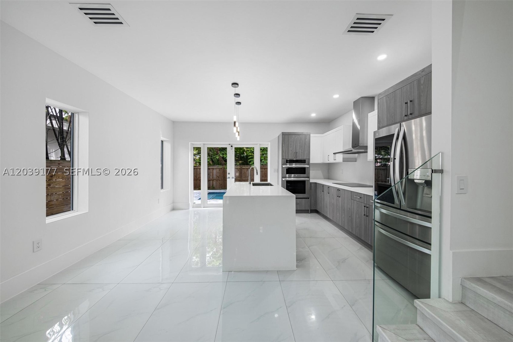 3142 Carter St #3142 Miami, FL 33133