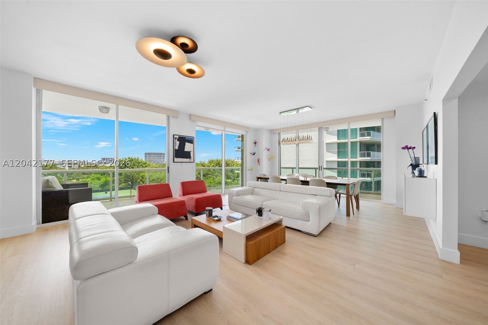 2645 S Bayshore Dr #601