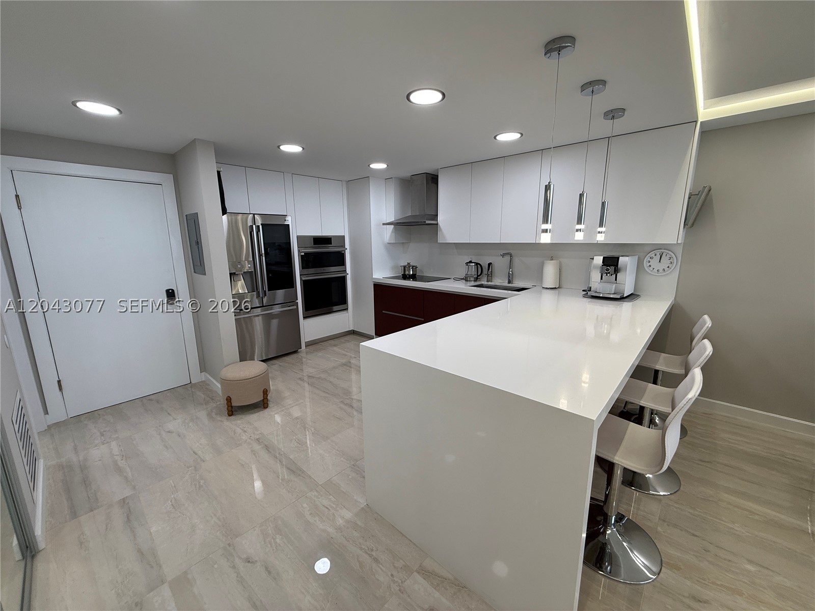 1849 S Ocean Dr #PH5