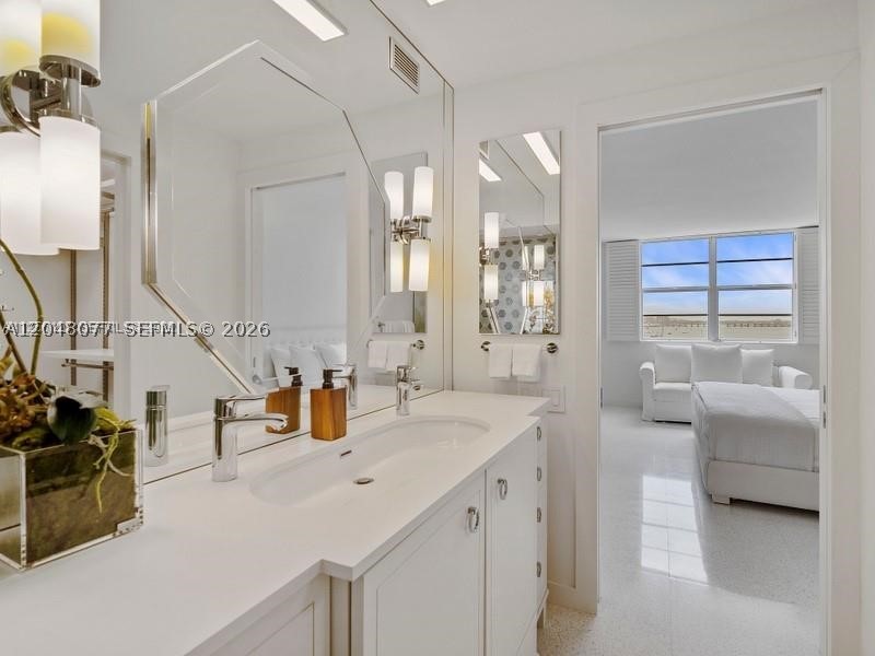 5 Island Ave #8H Miami Beach, FL 33139