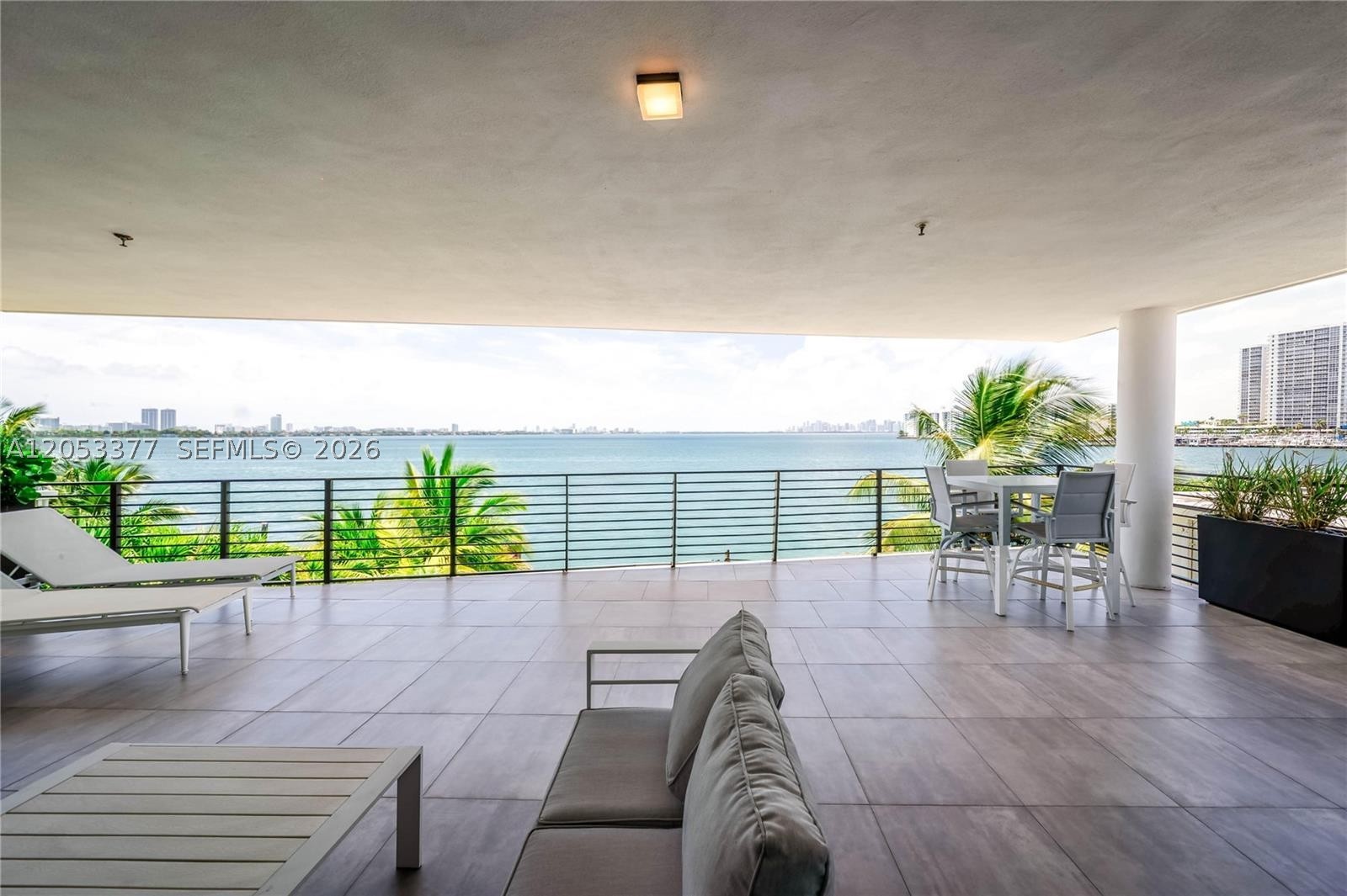 1930 Bay Dr #PH 2 Miami Beach, FL 33141