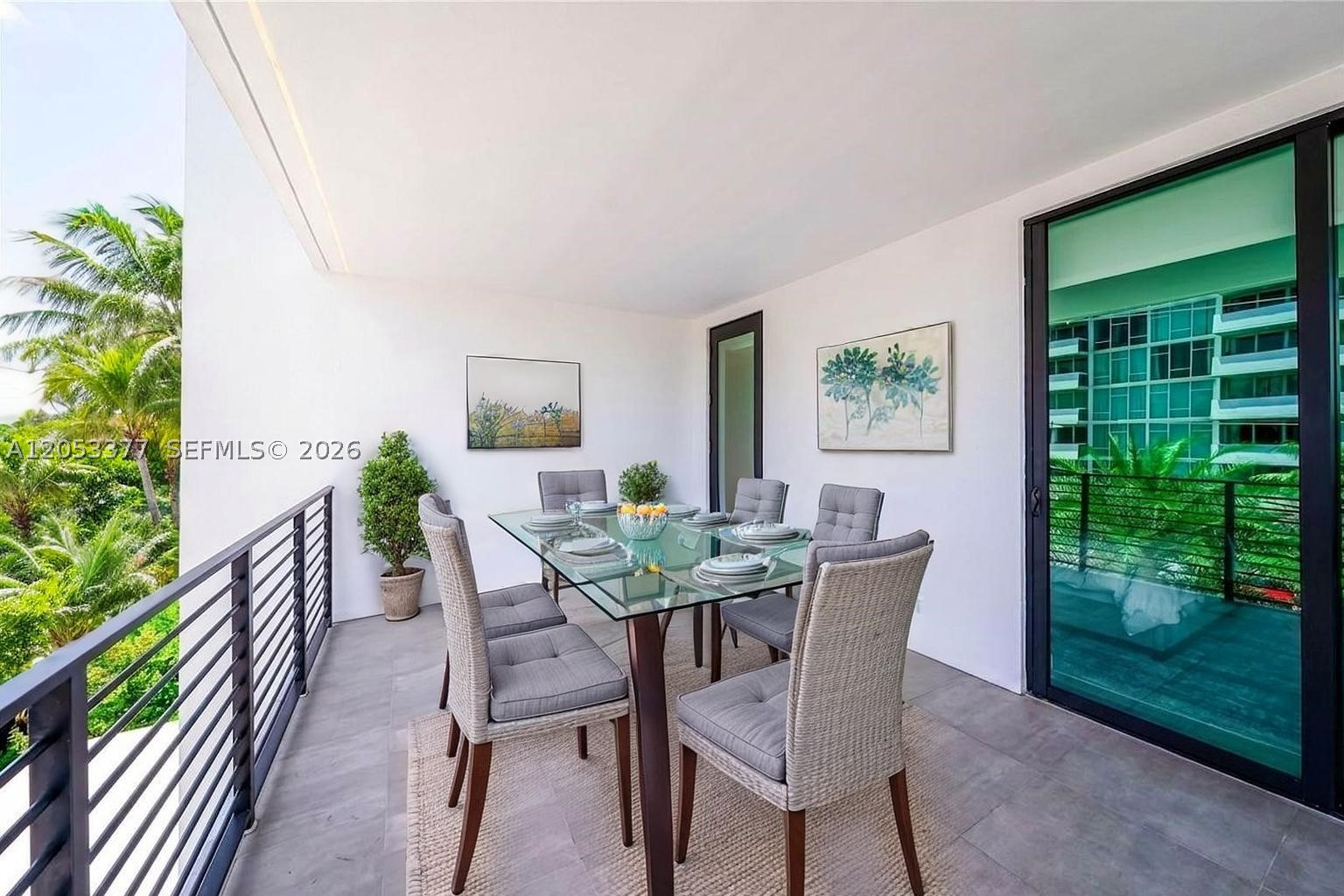 1930 Bay Dr #PH 2 Miami Beach, FL 33141