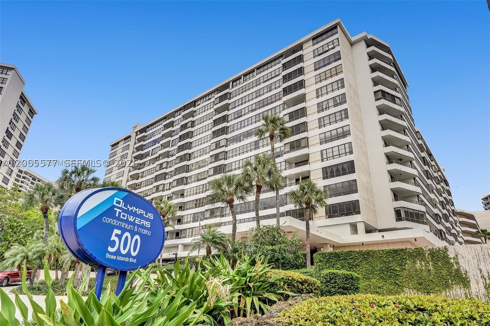 500 Three Iss Blvd #311