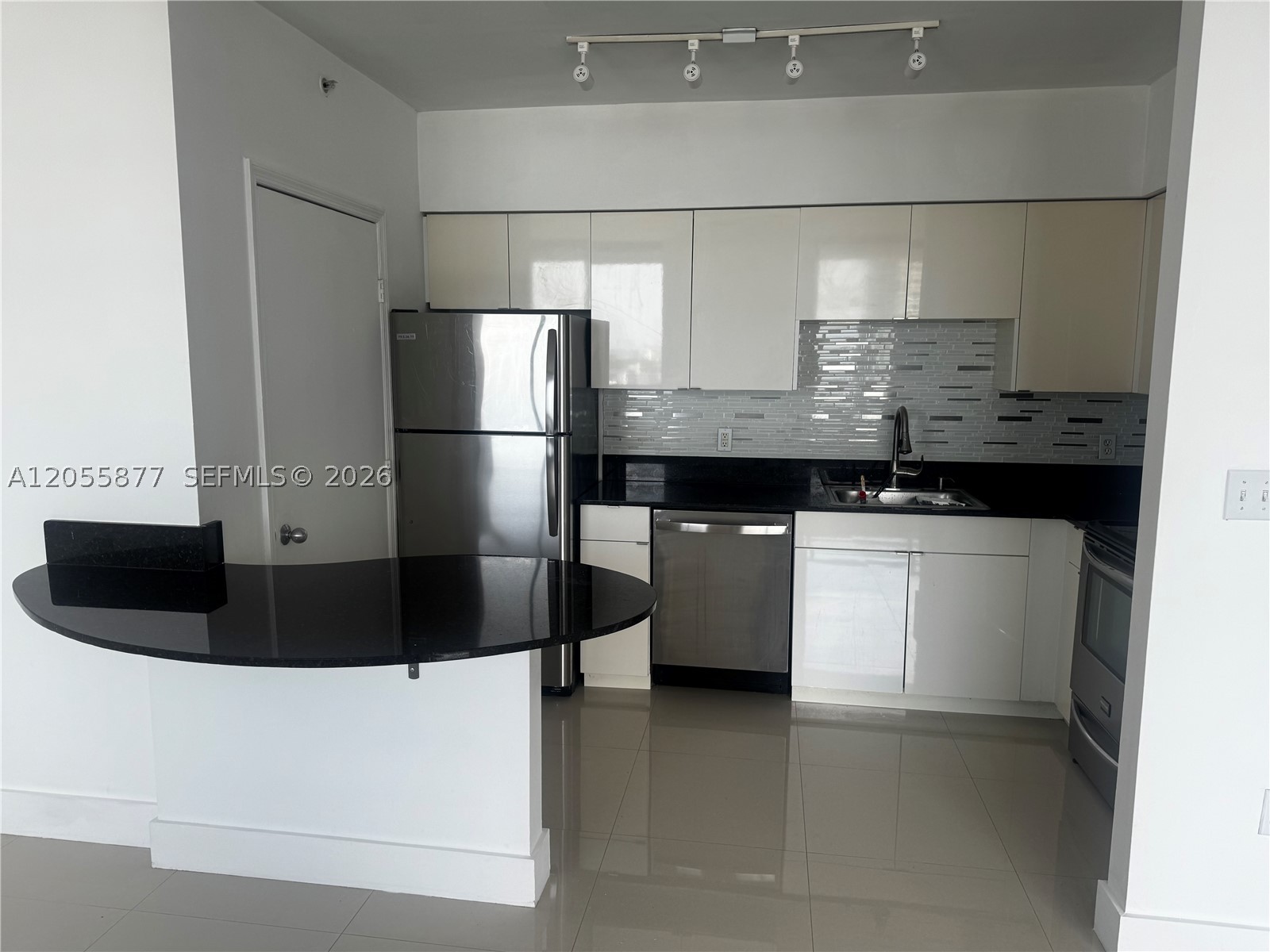 image The Waverly at South Beach6