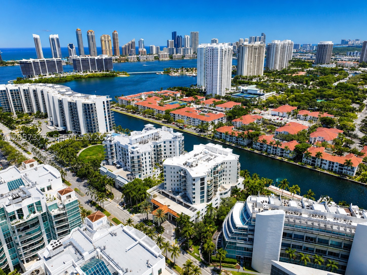 3000 NE 188th St #709 Aventura, FL 33180