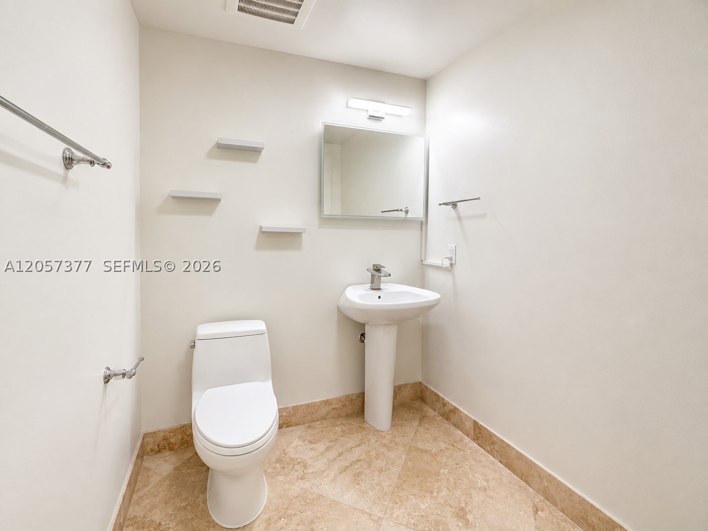 3000 NE 188th St #709 Aventura, FL 33180