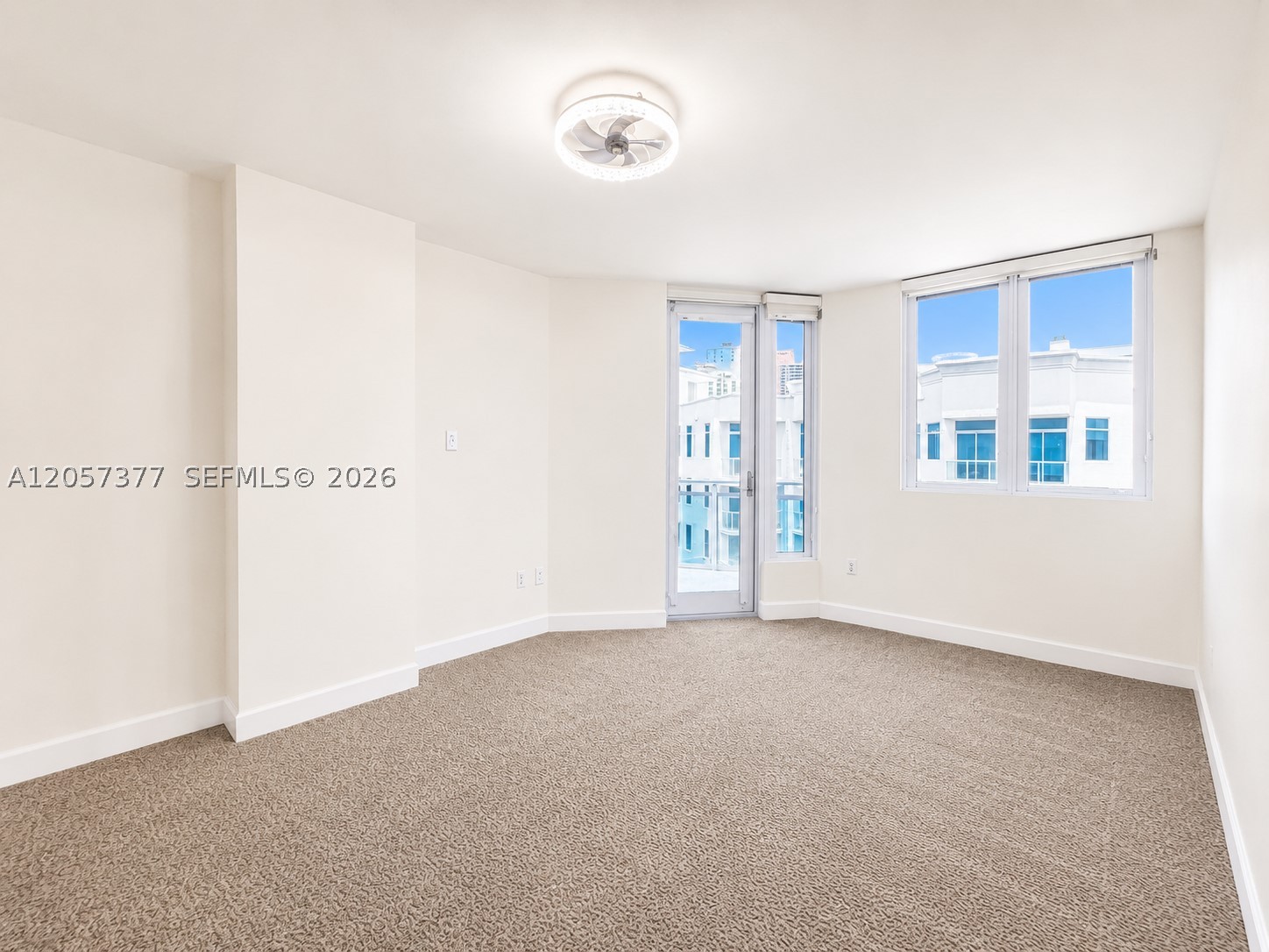 3000 NE 188th St #709 Aventura, FL 33180