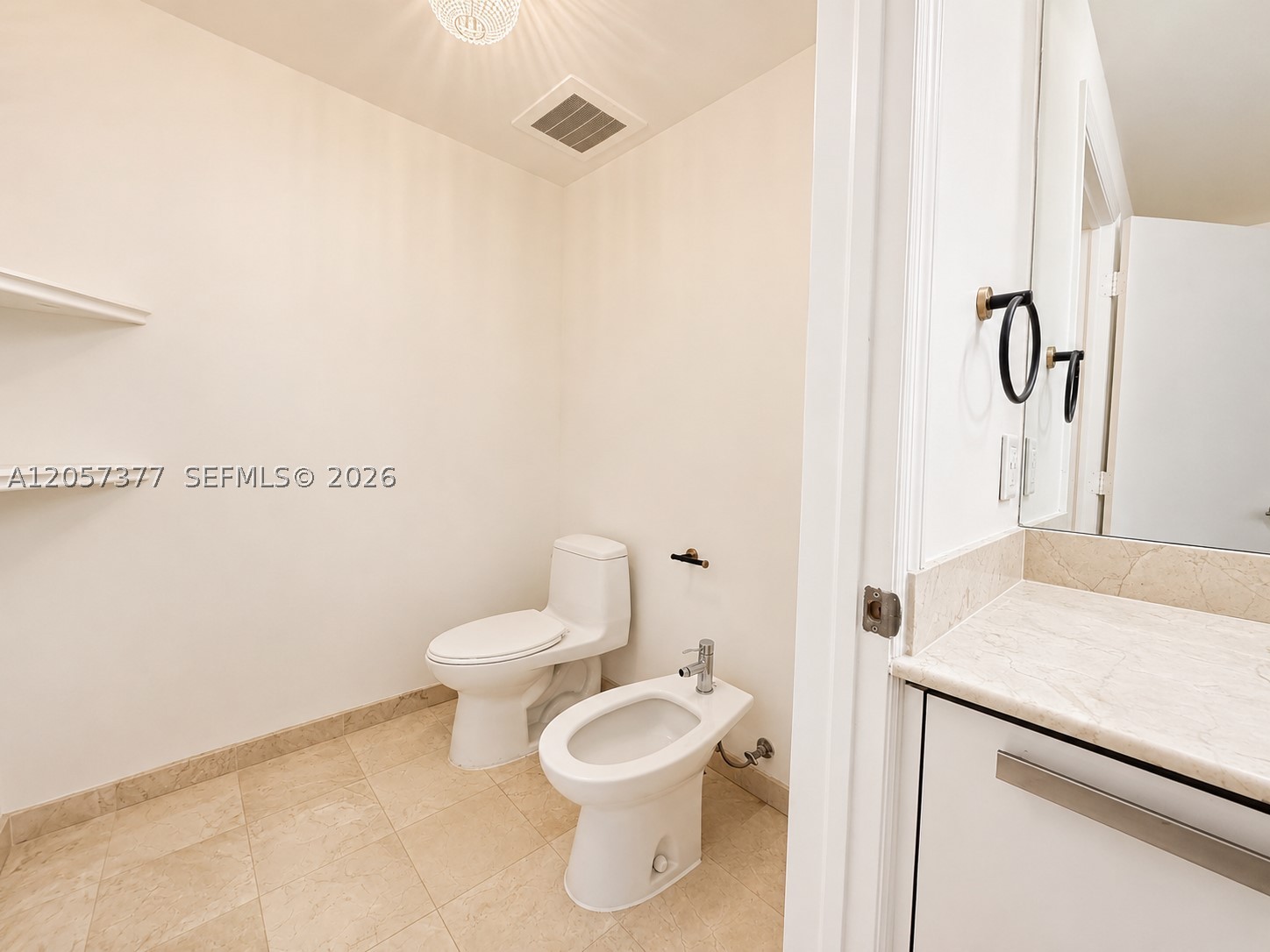3000 NE 188th St #709 Aventura, FL 33180