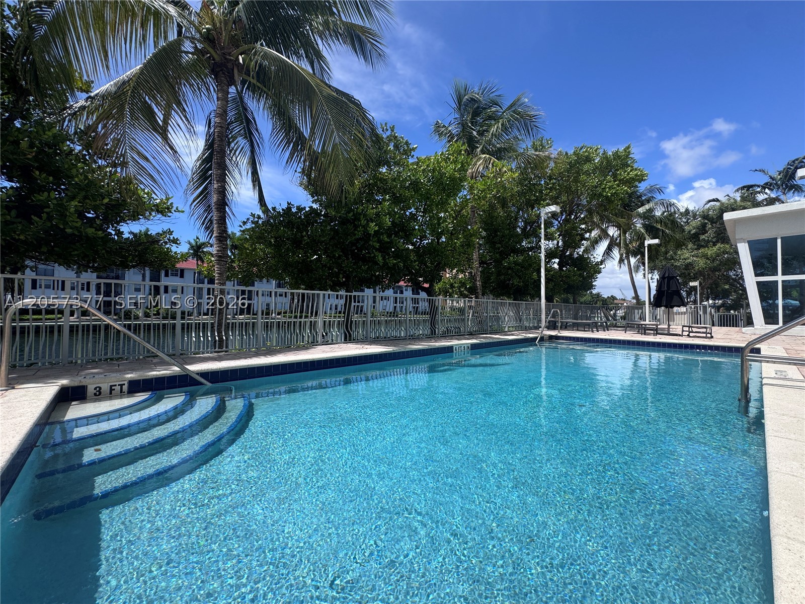 3000 NE 188th St #709 Aventura, FL 33180