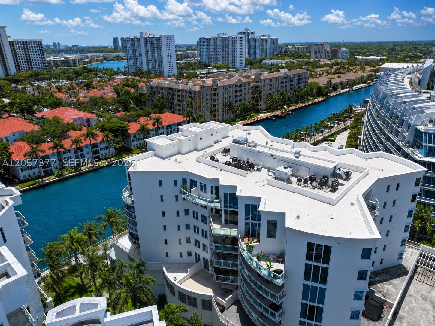 3000 NE 188th St #709 Aventura, FL 33180