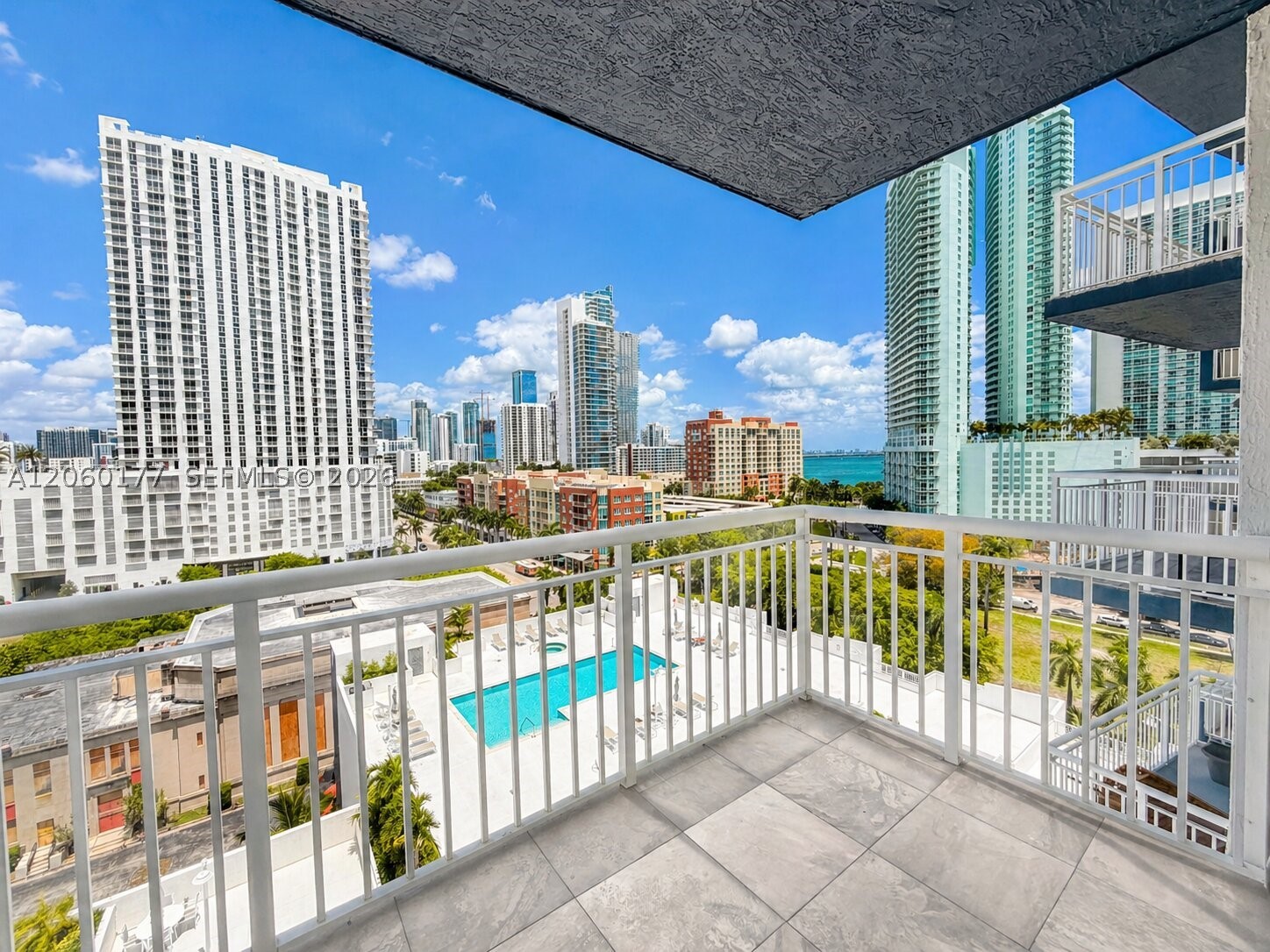 275 NE 18st #1110 Miami, FL 33132