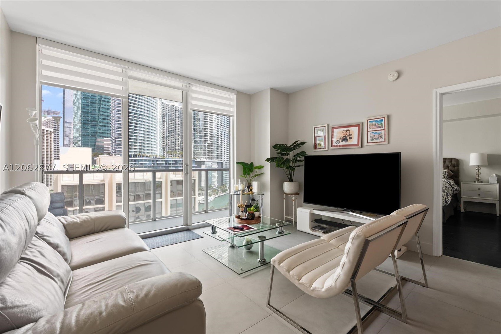 image 500 Brickell East18