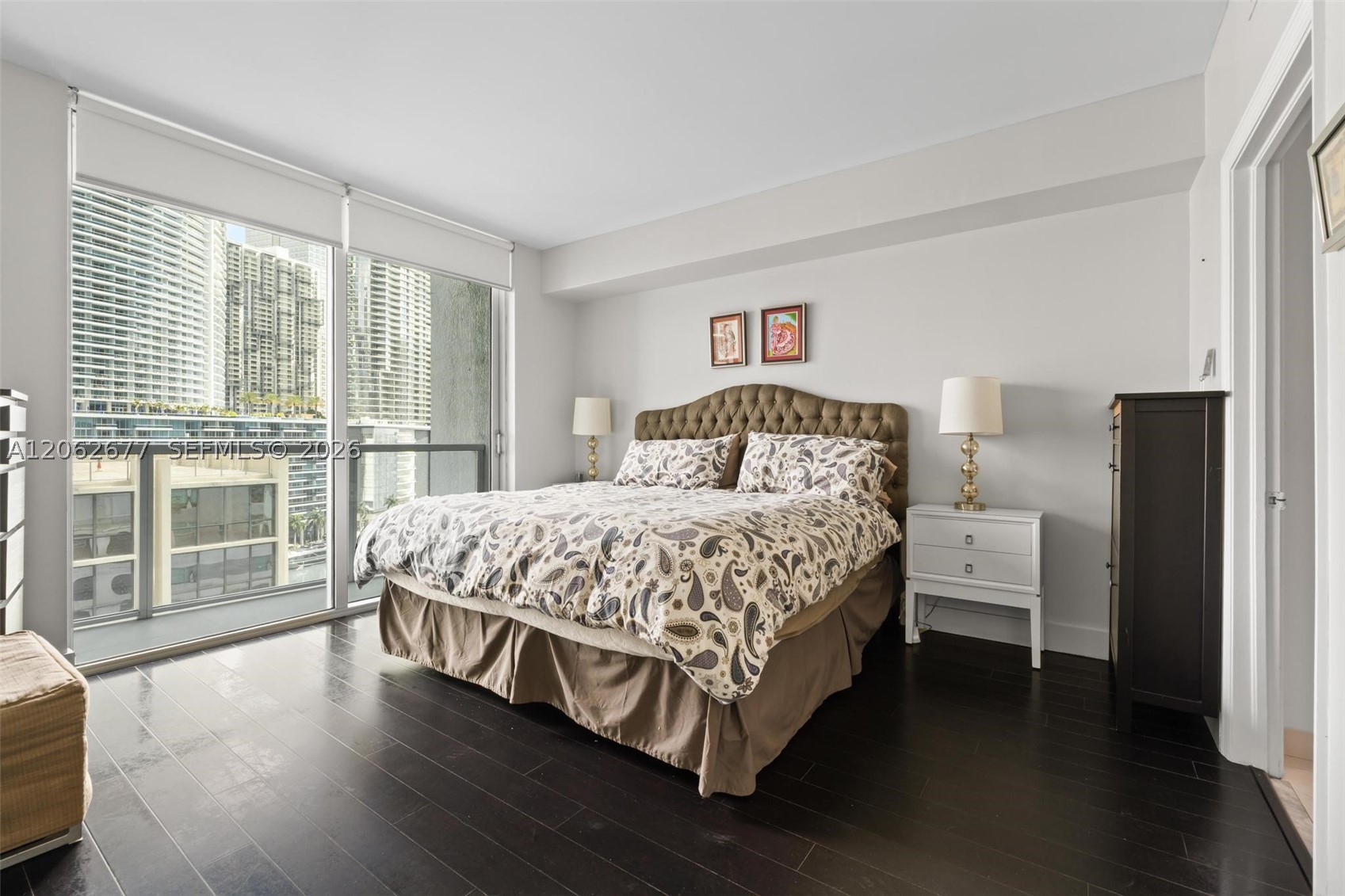 image 500 Brickell East21