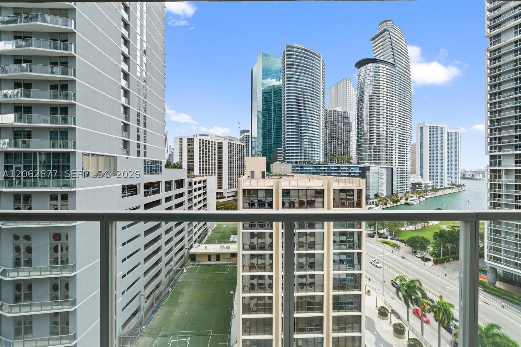 image 500 Brickell East34