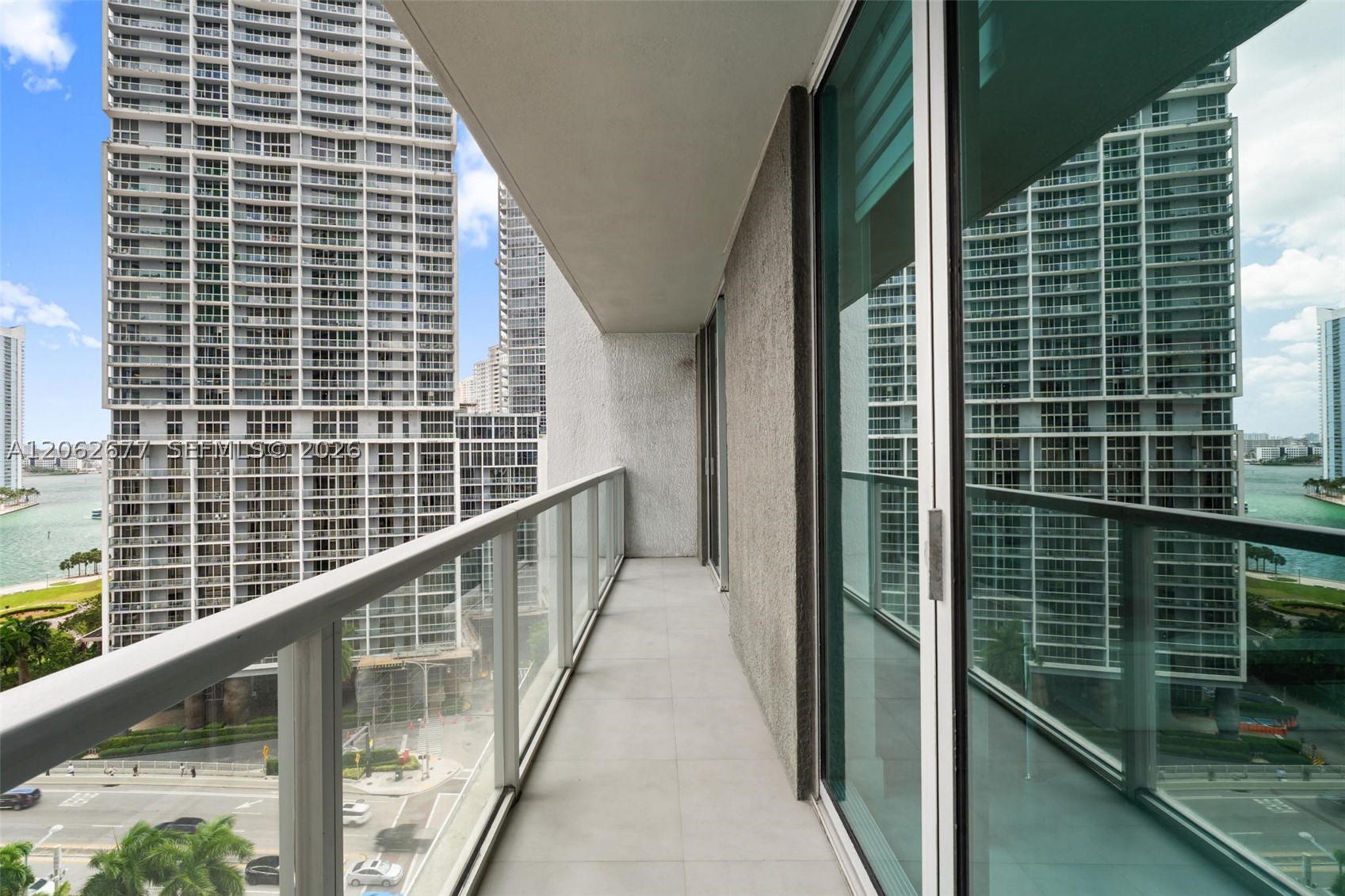 image 500 Brickell East38