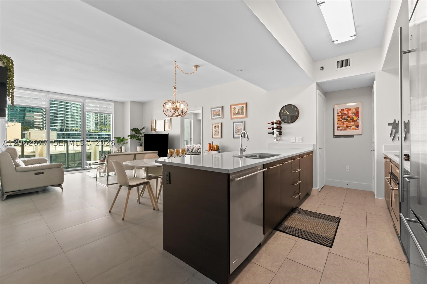 image 500 Brickell East7