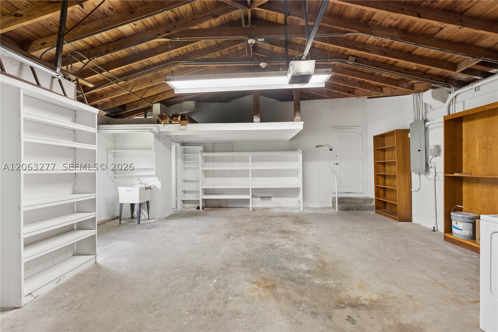 2514 E Granada Blvd #n/a Coral Gables, FL 33134