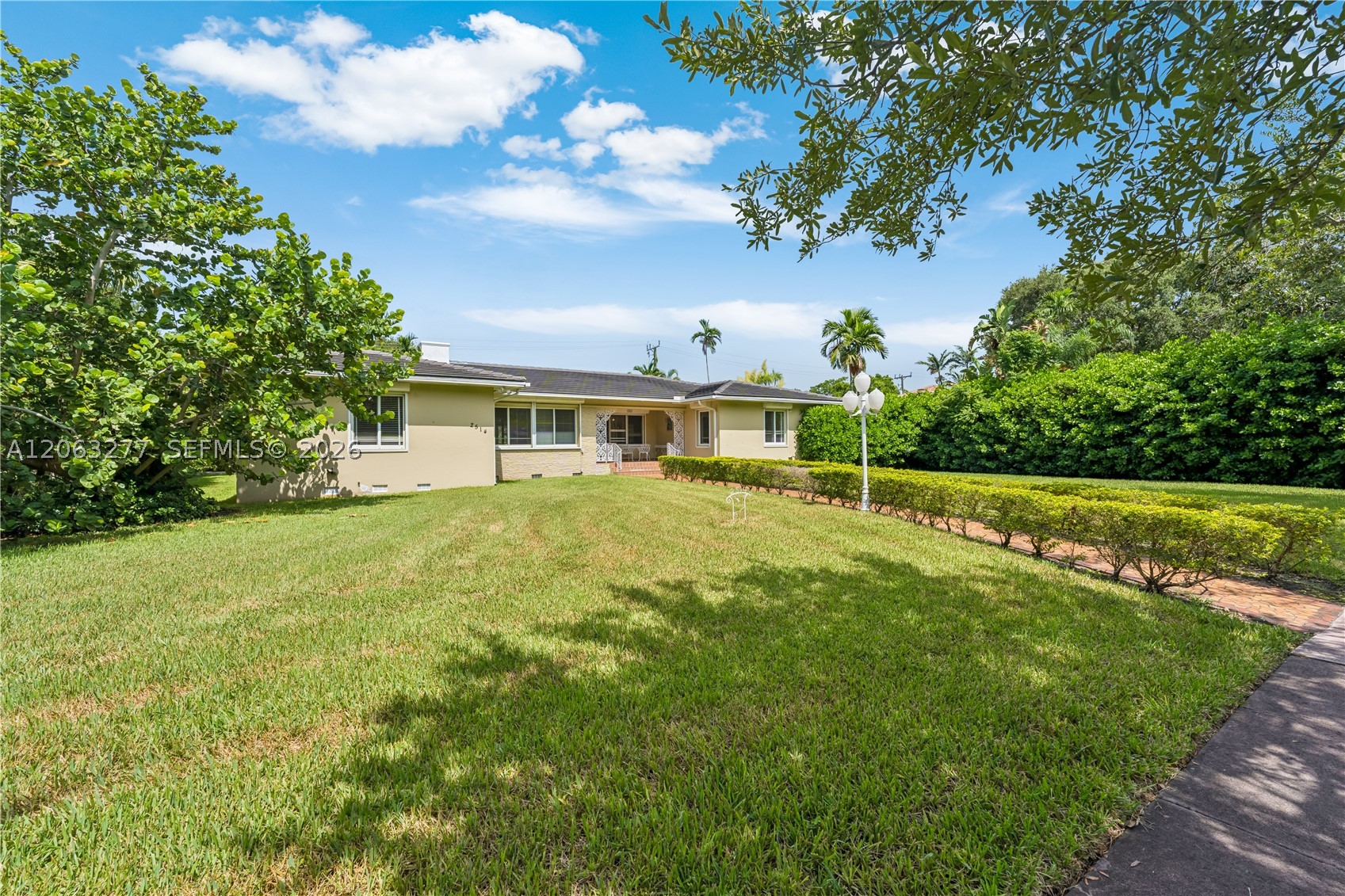 2514 E Granada Blvd #n/a Coral Gables, FL 33134