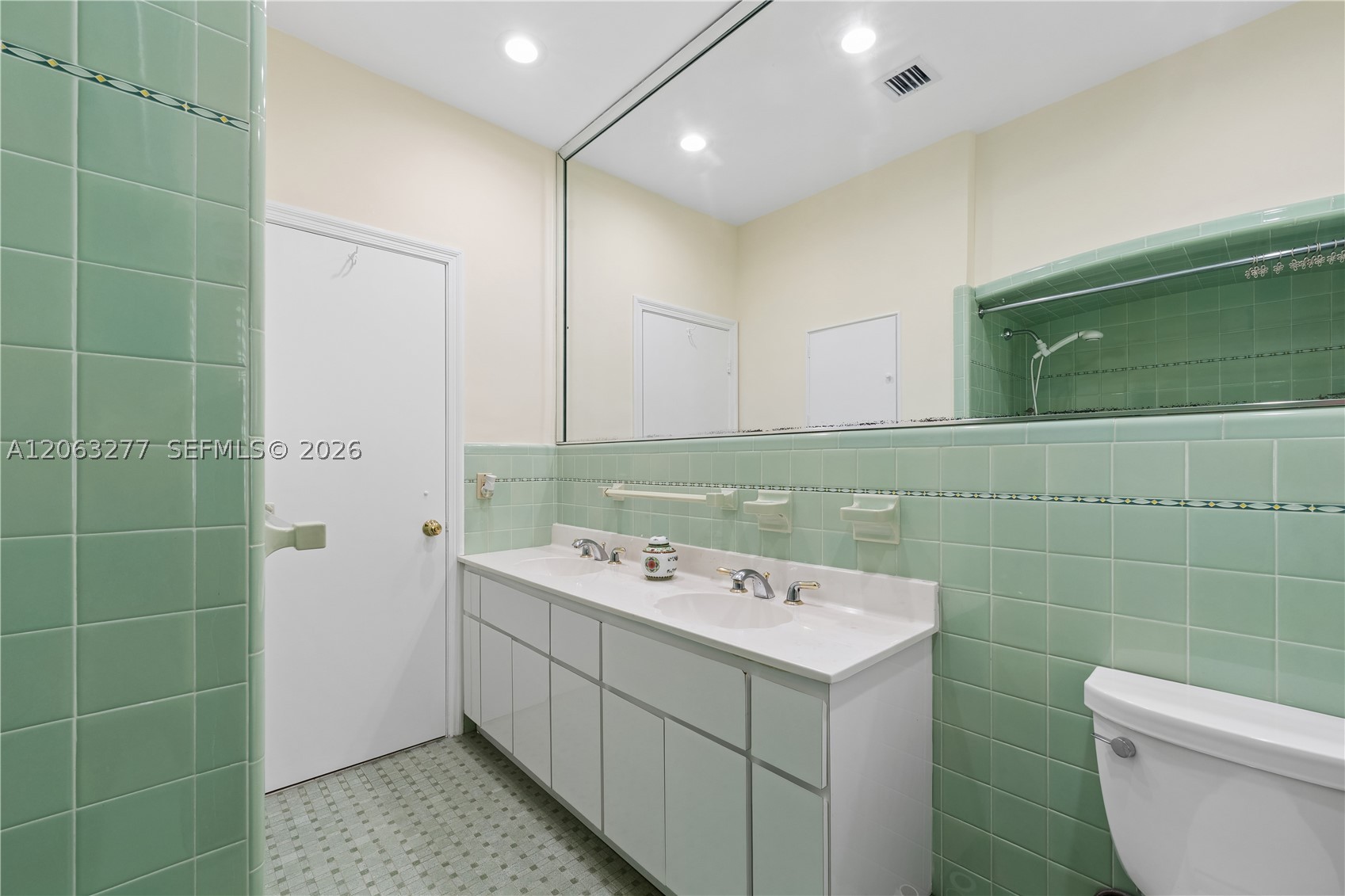 2514 E Granada Blvd #n/a Coral Gables, FL 33134