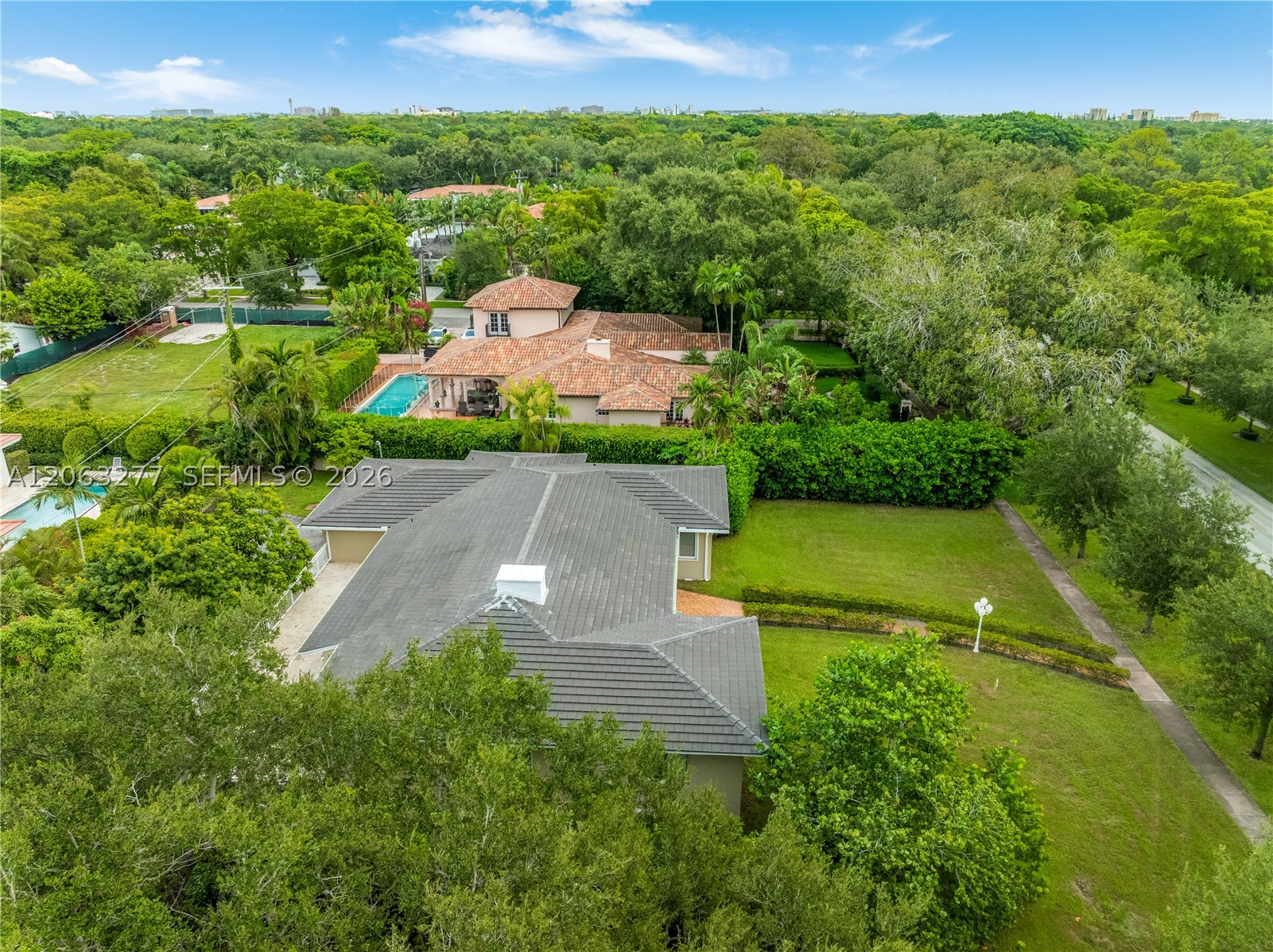 2514 E Granada Blvd #n/a Coral Gables, FL 33134