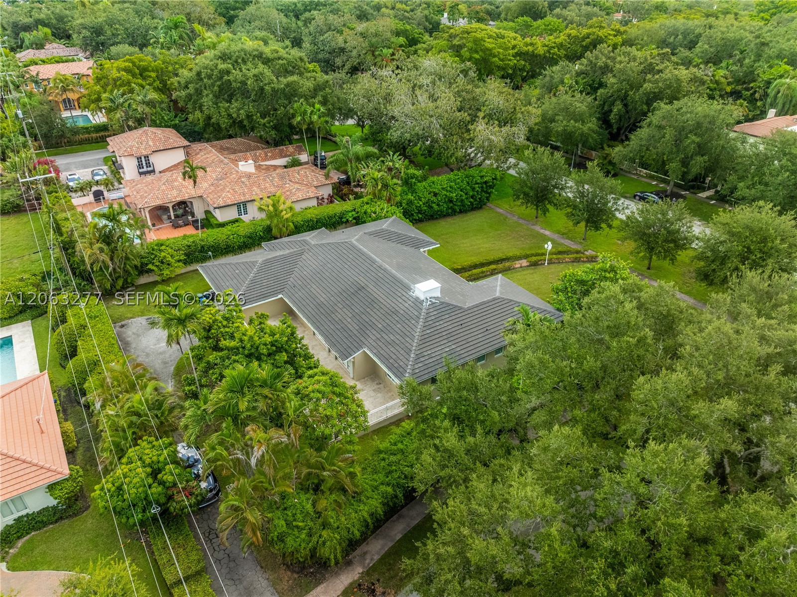 2514 E Granada Blvd #n/a Coral Gables, FL 33134