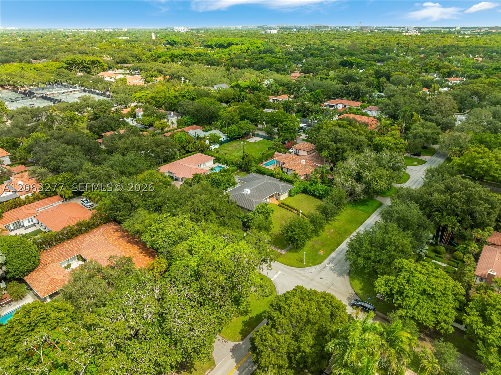 2514 E Granada Blvd #n/a Coral Gables, FL 33134