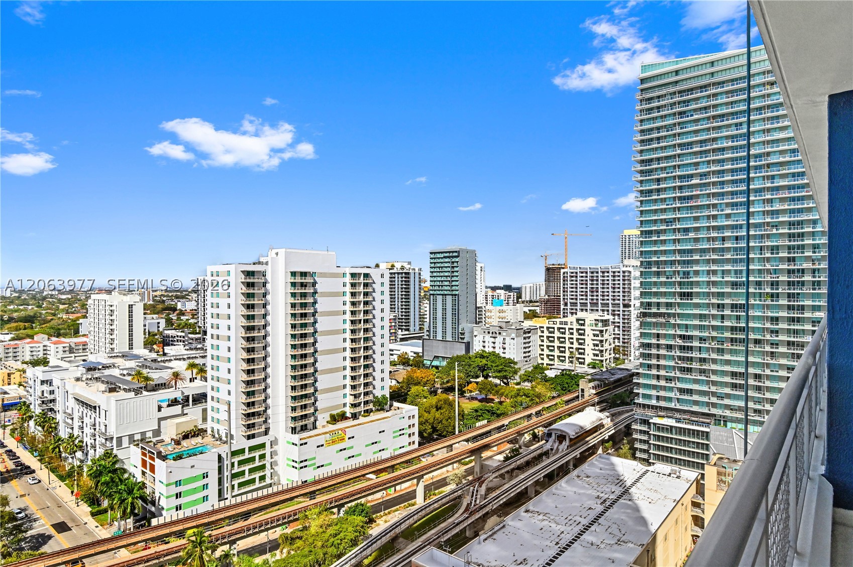 image Infinity at Brickell13