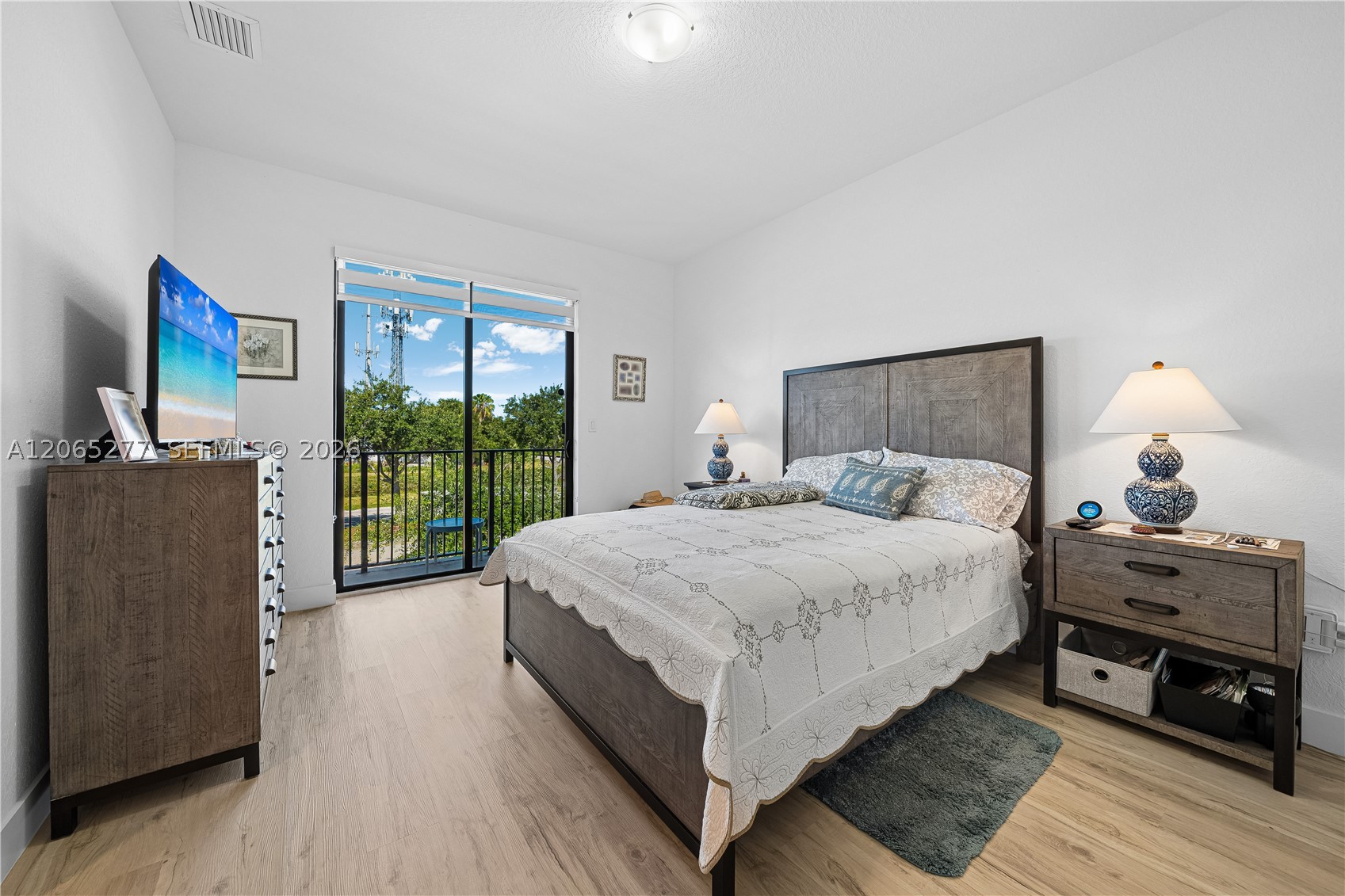13667 SW 157th Ct Miami, FL 33196