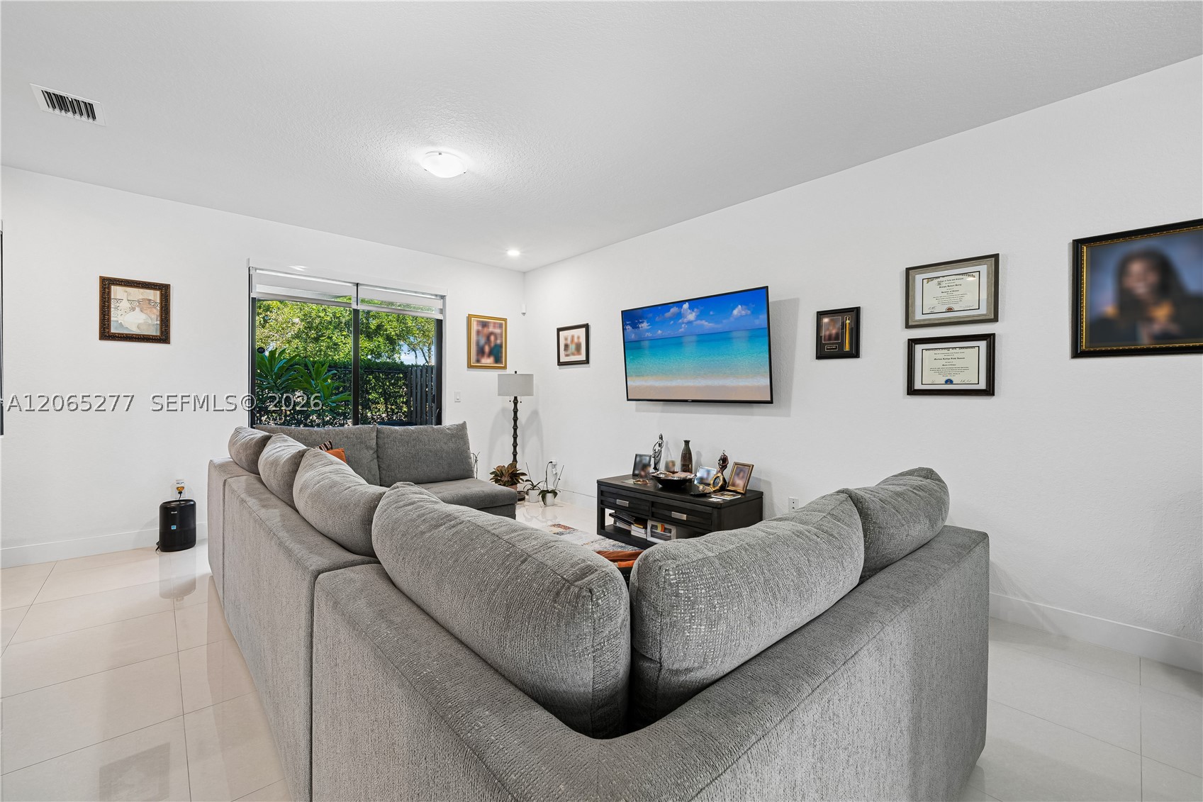 13667 SW 157th Ct Miami, FL 33196