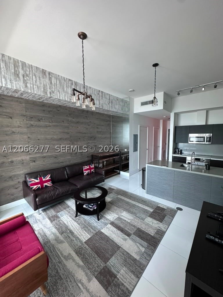 image The Bond on Brickell13